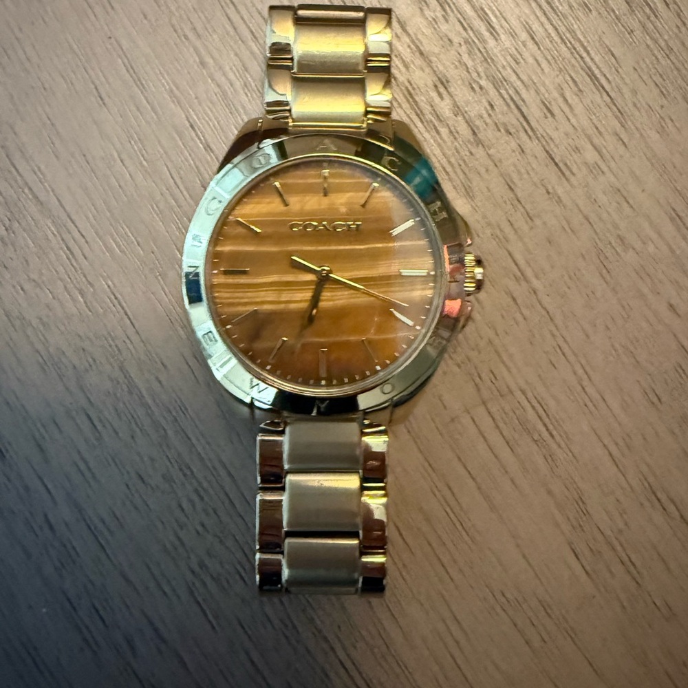 Coach Gold Watch - Picture 2 of 6